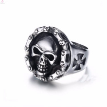 Venta al por mayor de acero inoxidable grabado joyería gótica calavera anillos